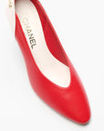 Chanel Pumps