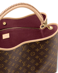Louis Vuitton Again