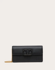 Valentino Garavani Women's VLOGO SIGNATURE GRAINY CALFSKIN WALLET WITH CHAIN